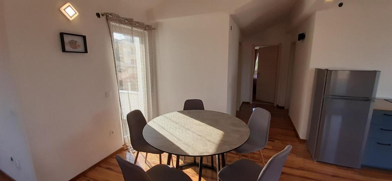 Apartmani Rita Slatine Esterno foto