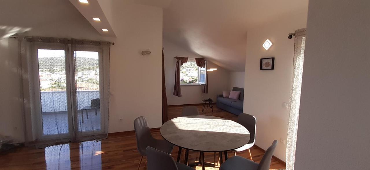 Apartmani Rita Slatine Esterno foto