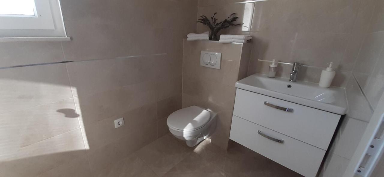Apartmani Rita Slatine Esterno foto