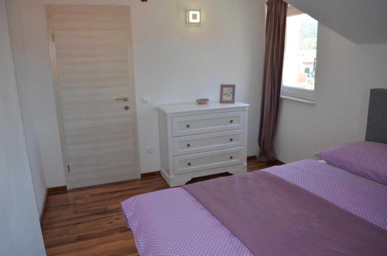 Apartmani Rita Slatine Esterno foto