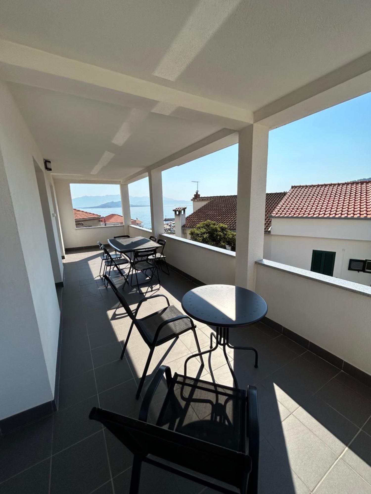 Apartmani Rita Slatine Esterno foto