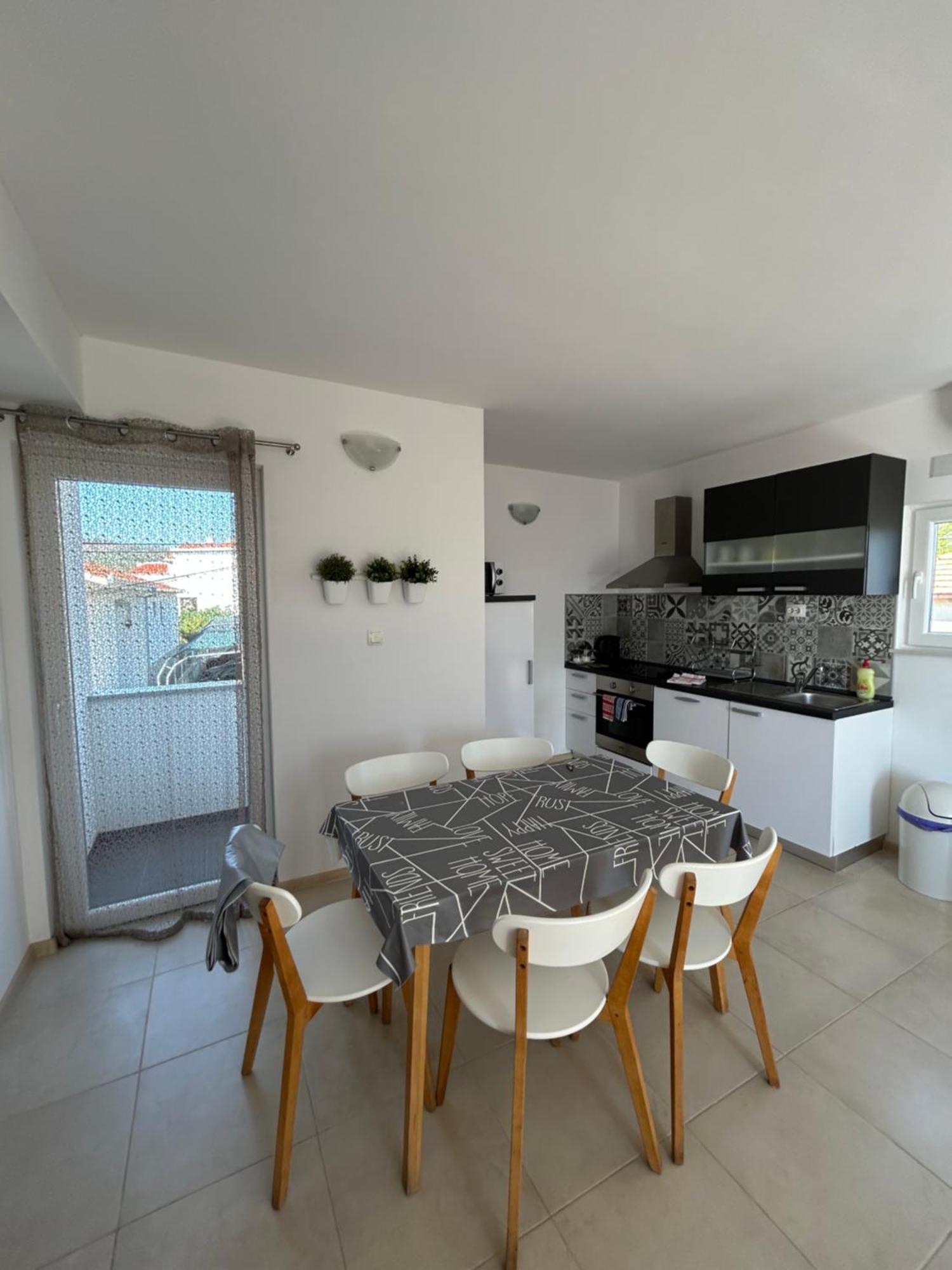 Apartmani Rita Slatine Esterno foto