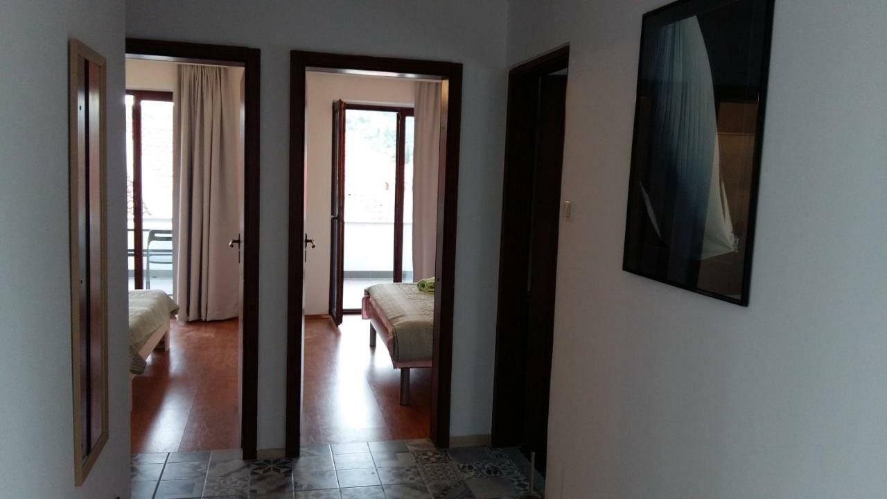 Apartmani Rita Slatine Esterno foto