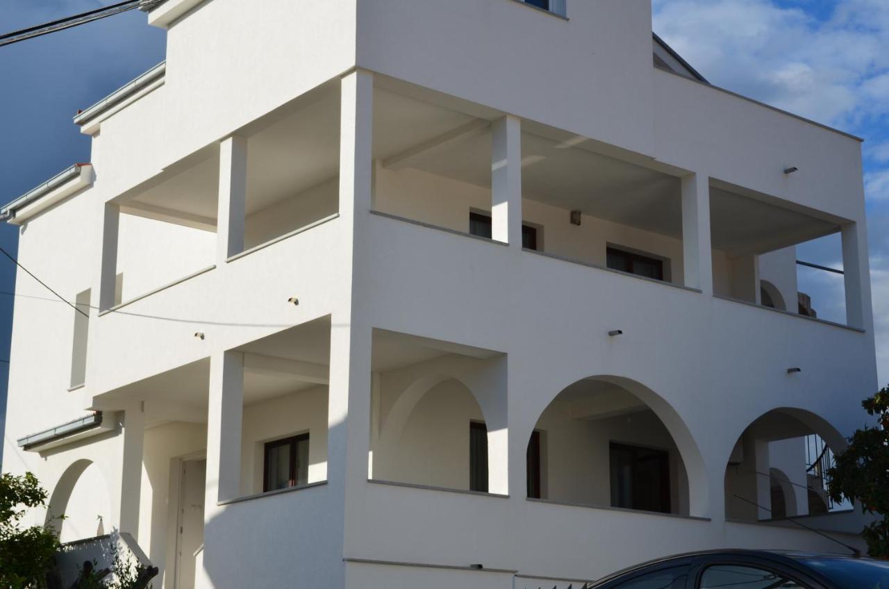 Apartmani Rita Slatine Esterno foto